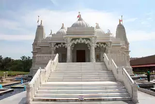 Temple at Wadhwa Magnolia